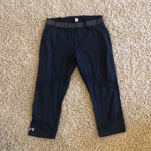 Under armor crop legging